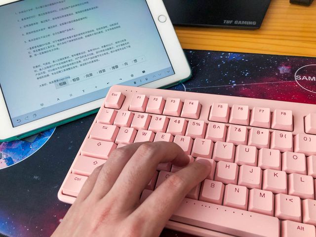 机械键盘与普通键盘区别_机械键盘和普通键盘的区别_机械键盘价位区别