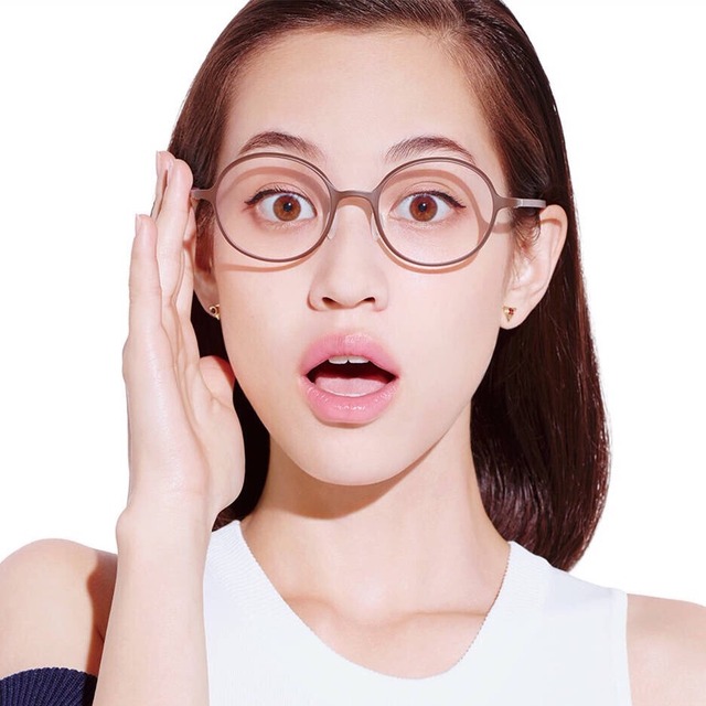 3d投影仪看3d效果如何_裸眼3d显示器有效果吗_财经郎眼3d效果