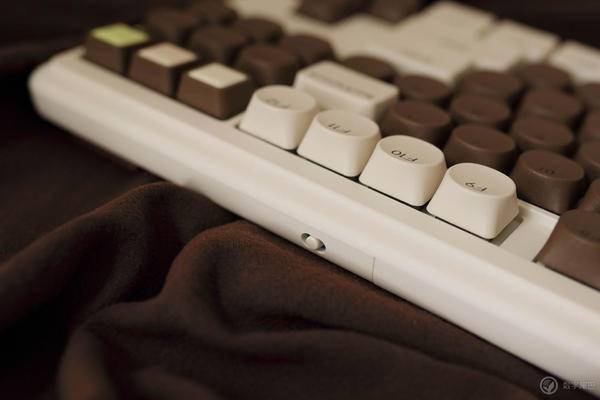 巧克力机械键盘
