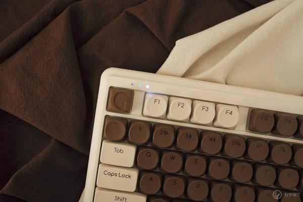 巧克力机械键盘