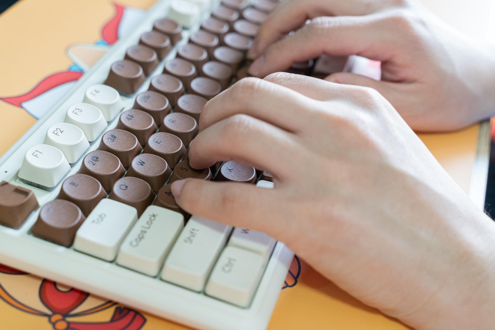 巧克力机械键盘