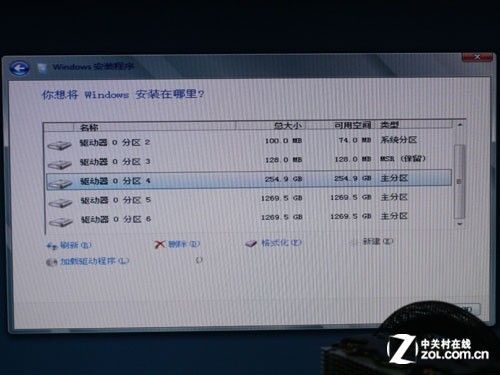 硬盘大战Win8 顶级SSD不敌机械硬盘 