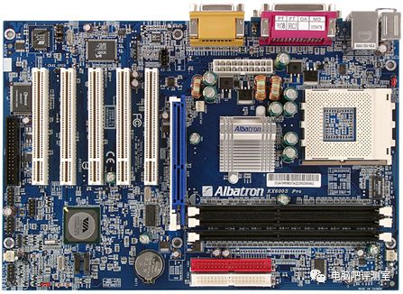 如何设置双显示器win7_win7怎么设置双屏显示_win7双屏显示主屏设置