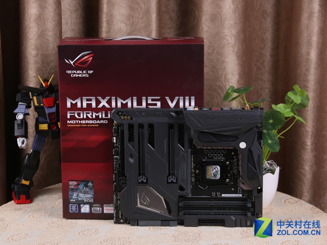 信仰灯效再升级 华硕M8F主板特色解析 