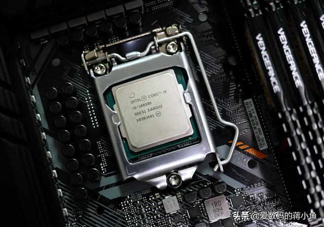 华硕rog主板m8f_华硕rog主板和普通主板_华硕rog主板m8f