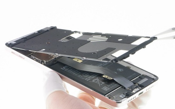 乐1S怎么拆机 乐视1s手机拆机方法步骤