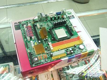 同价位最强做工 599元超磐手690G上市