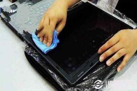 笔记本屏幕反光怎么办 笔记本电脑屏幕反光解决办法