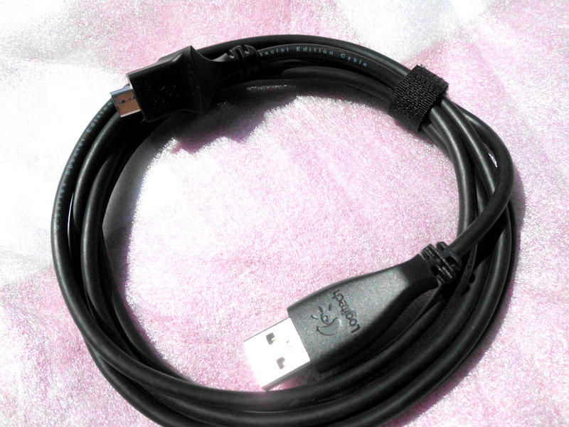 玩游戏无线鼠标好还是有线鼠标好_无线游戏鼠标推荐_笔记本有线鼠标好还是无线 求推荐一款游戏的