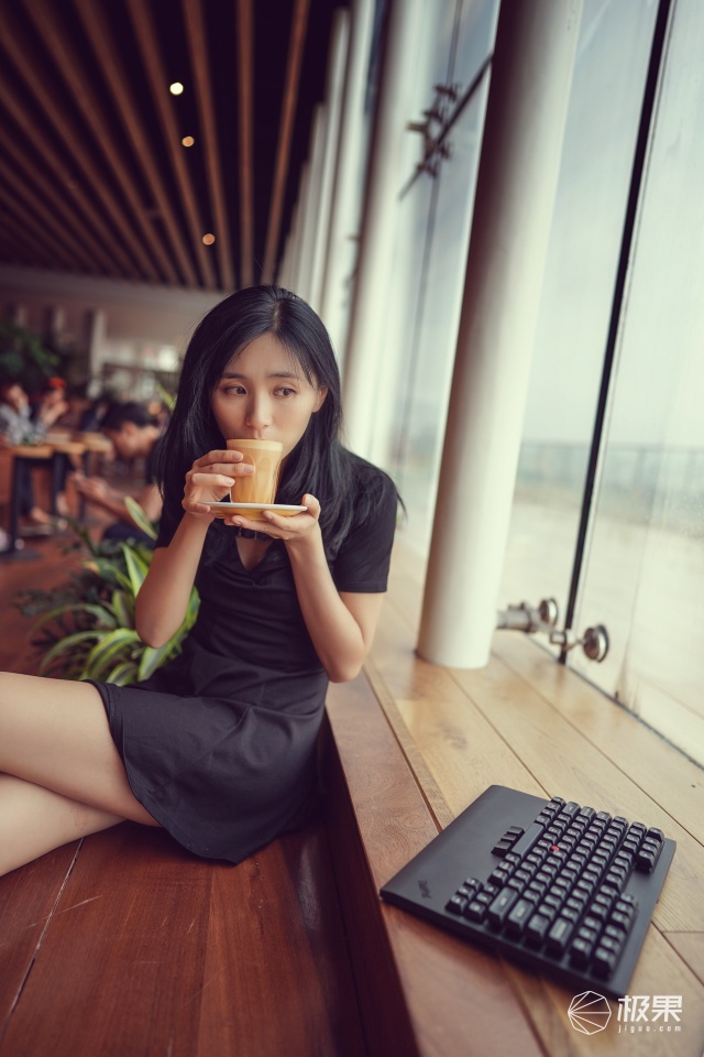 小红点机械键盘