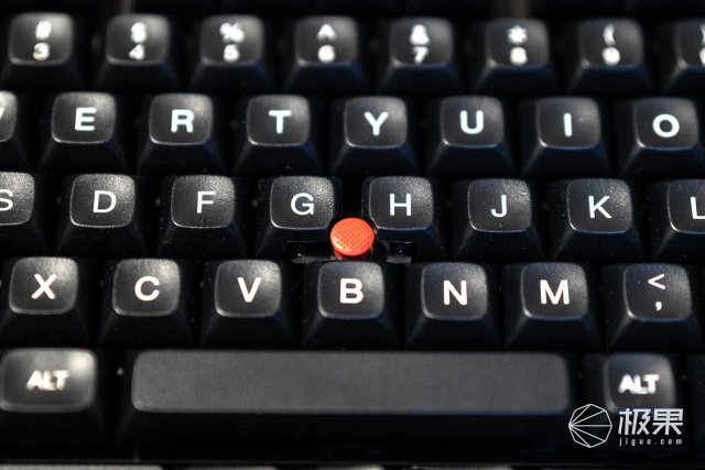 小红点机械键盘