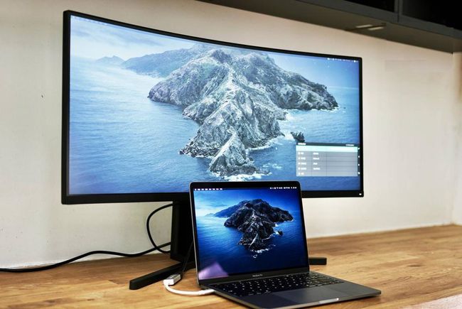 s6edge曲面屏怎么玩_三星s6曲面屏怎么显示_曲面显示器玩游戏如何