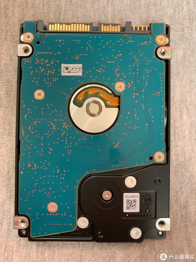 东芝(TOSHIBA) 2TB笔记本机械硬盘开箱上手及测速