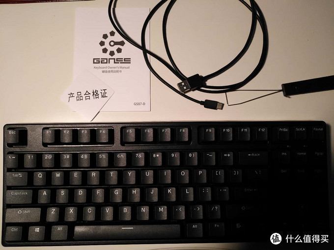 双模键盘,是噱头还是革命?评GS87-D蓝牙双模版樱桃轴机械键盘