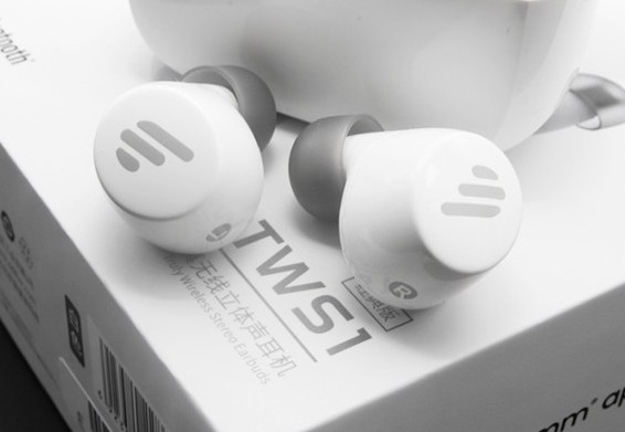 机械键盘 蓝牙双模_机械键盘双模什么意思_机械键盘双模什么意思