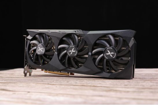 显卡风扇cpu风扇_笔记本风扇坏了加散热底座可以吗_显卡背板加散热风扇