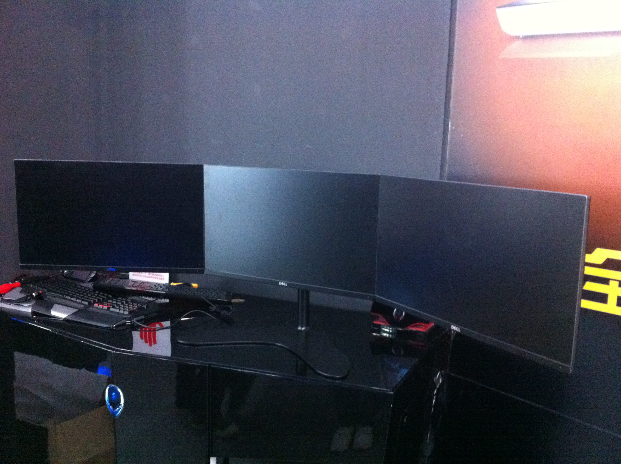 lg分屏工具_lg显示器分屏 演示_分屏器