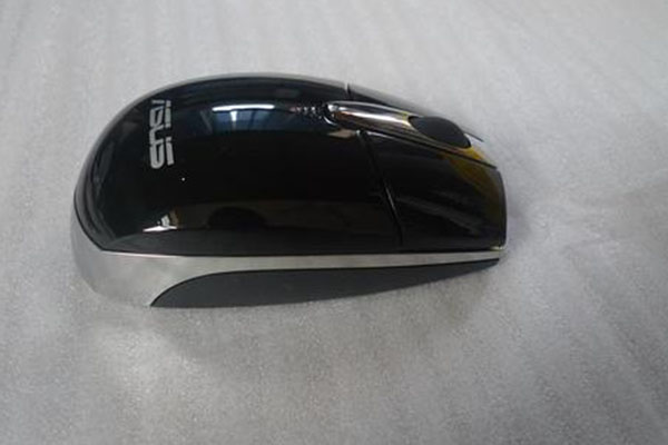 2.4G的无线鼠标会更加方便省心一点吗？