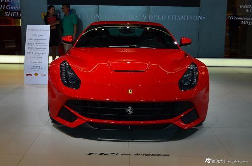 怎样打开卡罗拉内存卡放音乐的？不是U盘