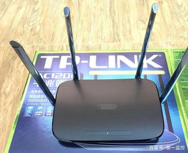 路由器的wan口连接哪里