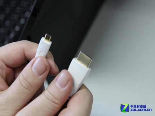 外接显示器 Surface教你 摆出“大面子”  