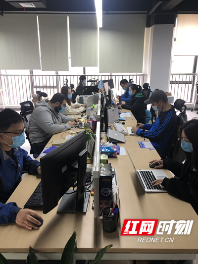 办公oa软件_免费oa办公软件_oa办公软件下载