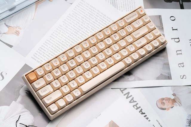 国内首款可视化DIY键盘测评——洛斐小翘键盘