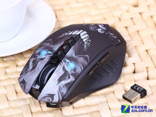 R8血魔骷髅黑色 外观图 