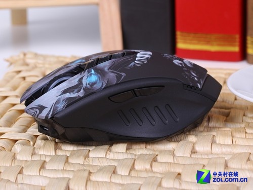 R8血魔骷髅黑色 外观图 