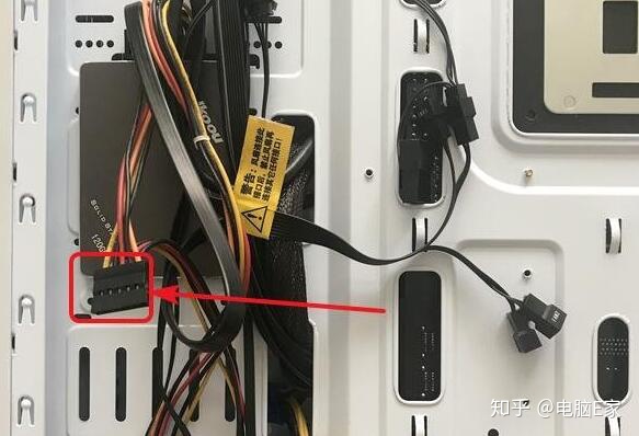 老硬盘安装在其它电脑启动