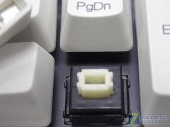 玩家最爱 元聚天蝎-M10机械键盘降价 