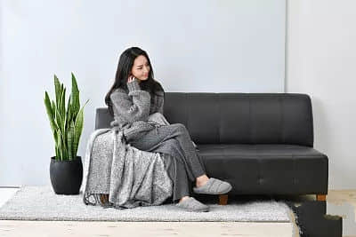 电脑蓝屏进不去 安全模式也进不去 怎么也进不去 怎么办？