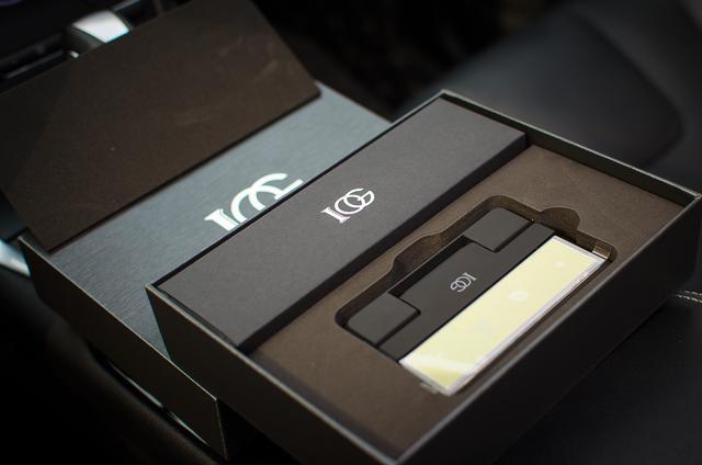 抬头显示器哪个好