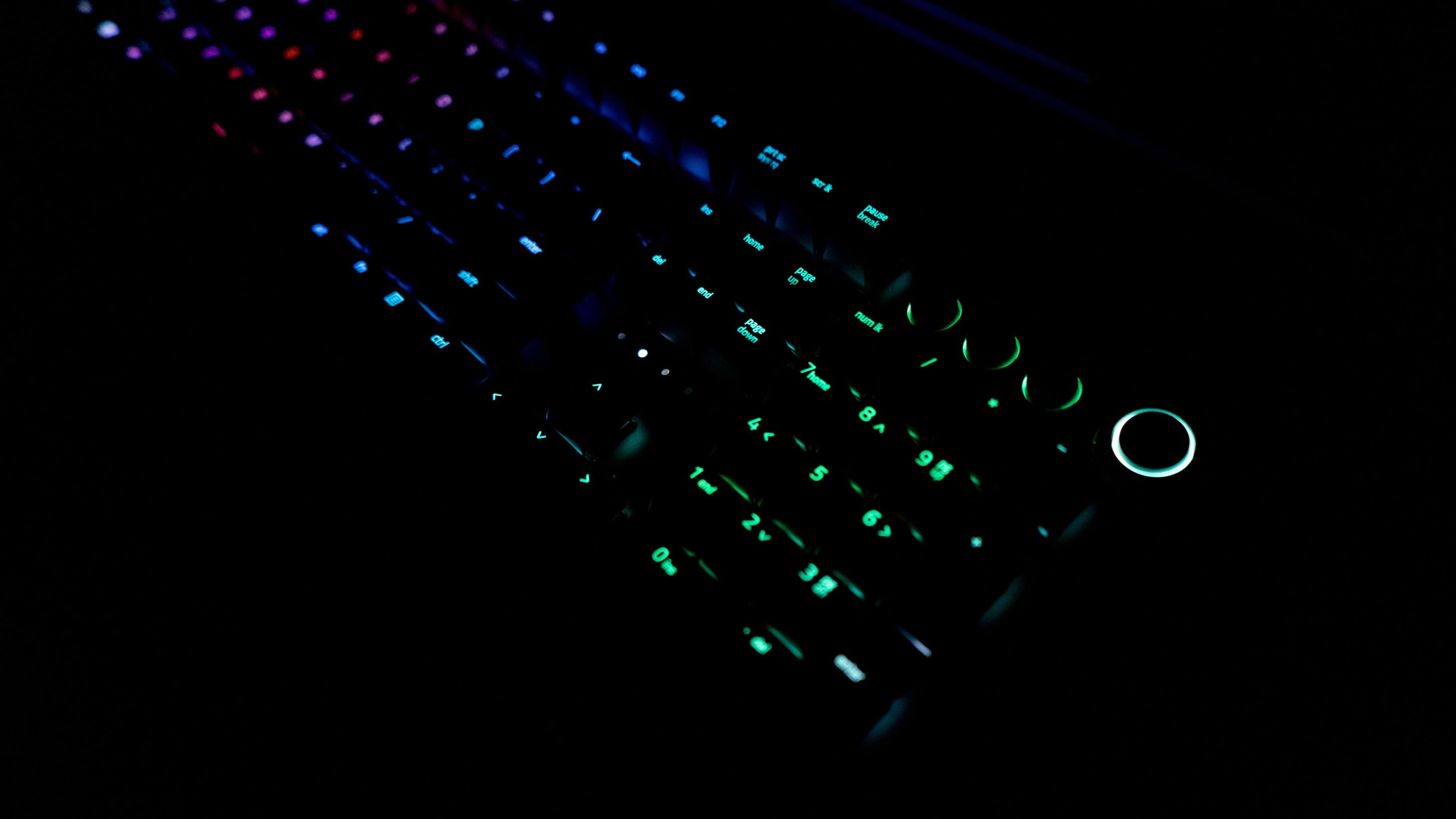 雷蛇黑寡妇键盘功能