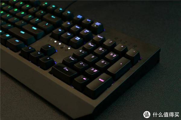 雷蛇黑寡妇键盘功能