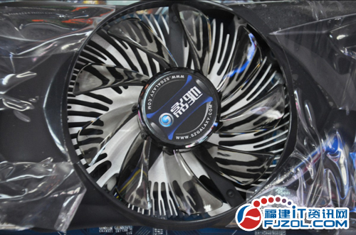 影驰gts450虎将d5显卡