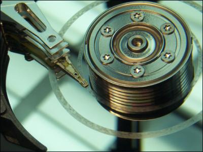 成都电脑硬盘分区格式化后数据恢复多少钱