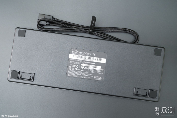 雷蛇黑寡妇蜘蛛轻装版机械键盘体验_新浪众测