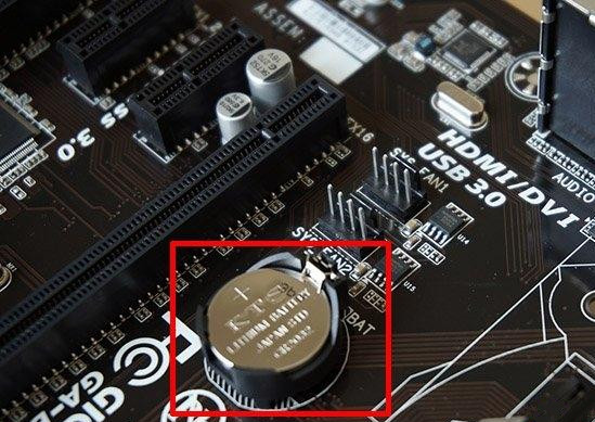 硬盘换过数据线后怎么办？硬盘故障处理步骤