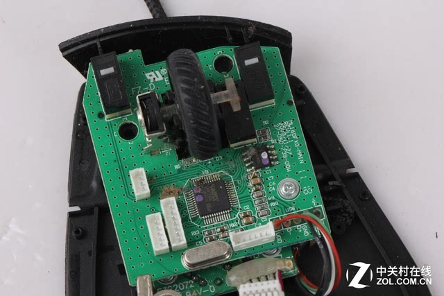 单硬盘换双硬盘 电脑卡_电脑怎么插硬盘_插硬盘 启动卡死