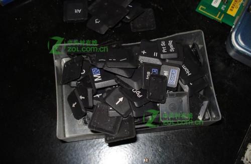 华硕键盘怎么拆