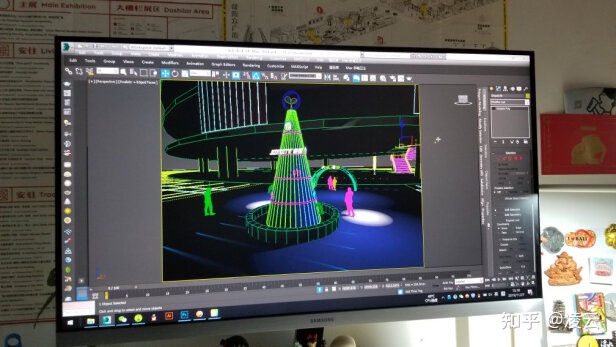 三星和aoc显示器