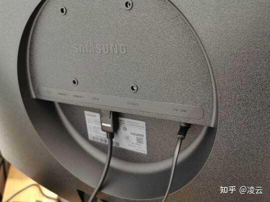 三星和aoc显示器