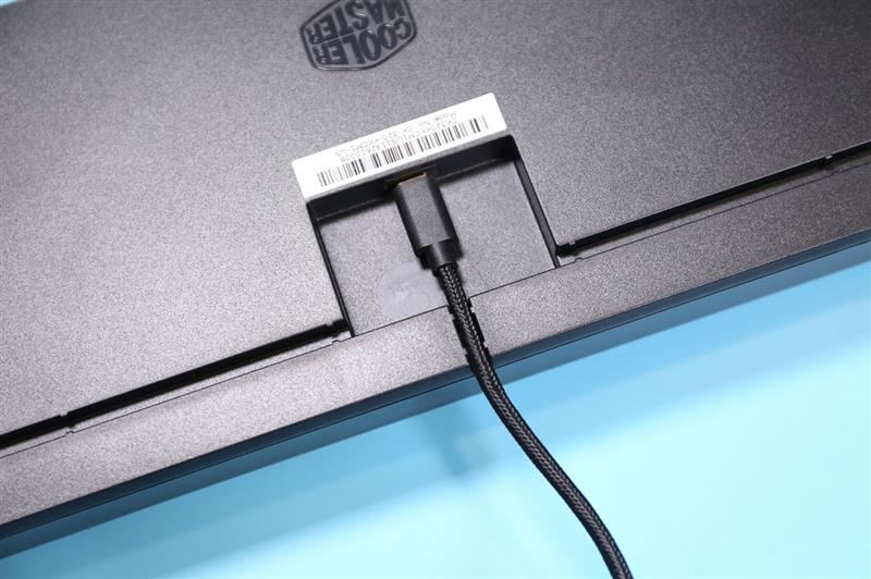 拒绝“杀马特”！酷冷至尊CK320新旗舰108 V2机械键盘评测：致敬经典