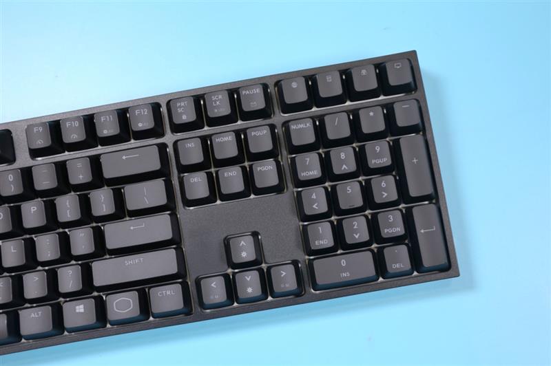 拒绝“杀马特”！酷冷至尊CK320新旗舰108 V2机械键盘评测：致敬经典