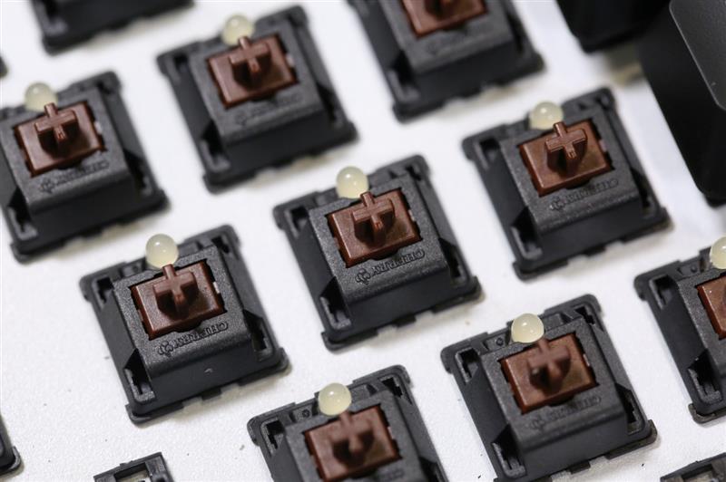 拒绝“杀马特”！酷冷至尊CK320新旗舰108 V2机械键盘评测：致敬经典