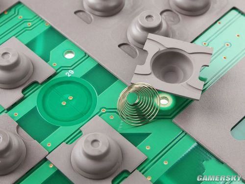 金属键盘和机械键盘_机械键盘有静电怎么办_静电容键盘和机械键盘