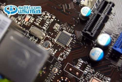 amd主板与intel主板_intel的主板_intel主板官网驱动