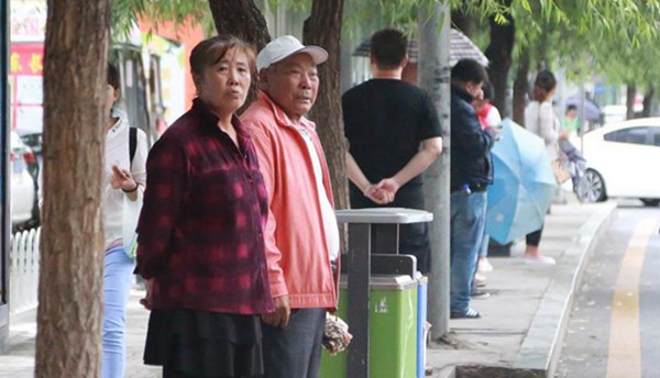 江南华南有分散性暴雨 中东部高温终结