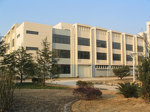 常熟市沙家浜镇华隆建筑变形缝装置厂 常熟市沙家浜镇华隆建筑变形缝装置厂